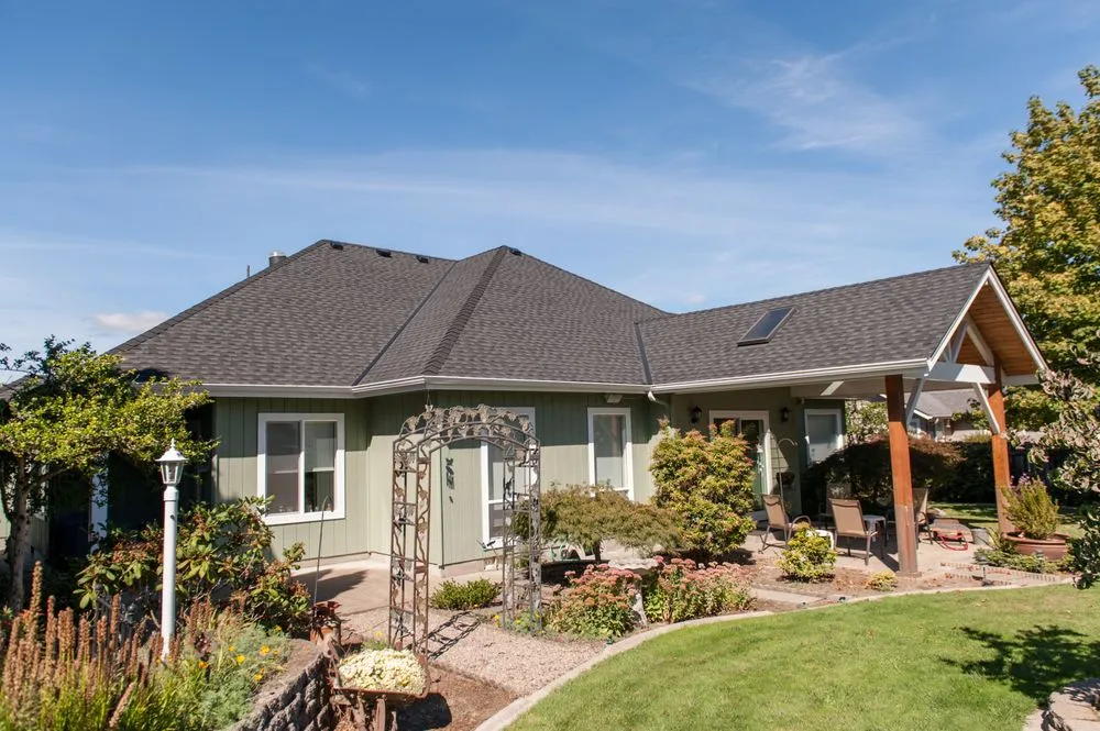 Slide of Renaissance Roofing