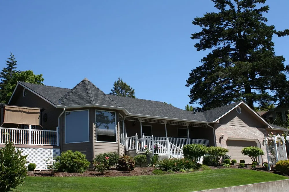 Slide of Renaissance Roofing