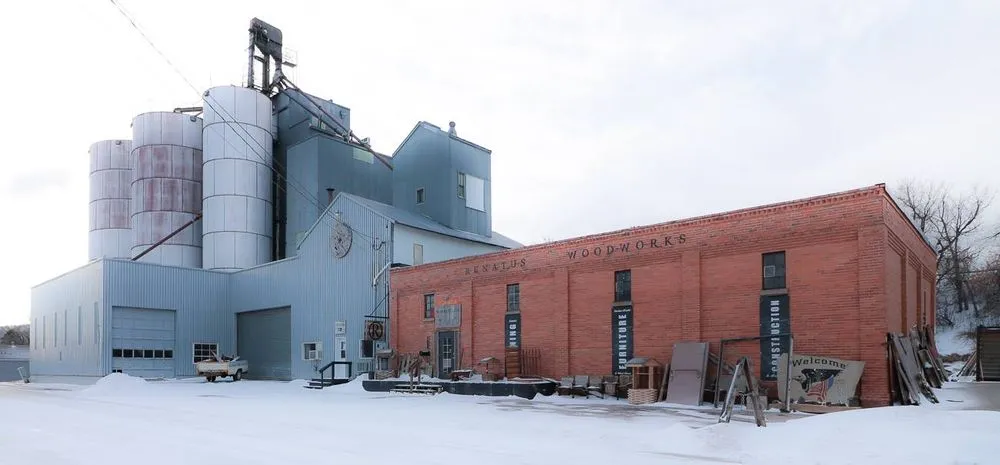 Slide of Renatus Exteriors