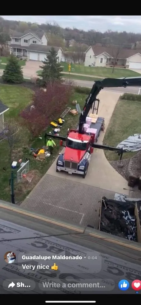 Slide of Renda the Roofer