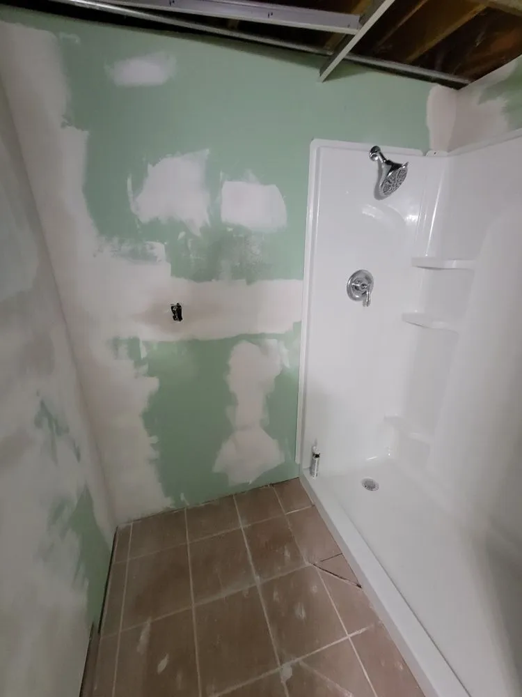 Slide of Rene's Construction Electricity & Plumbing