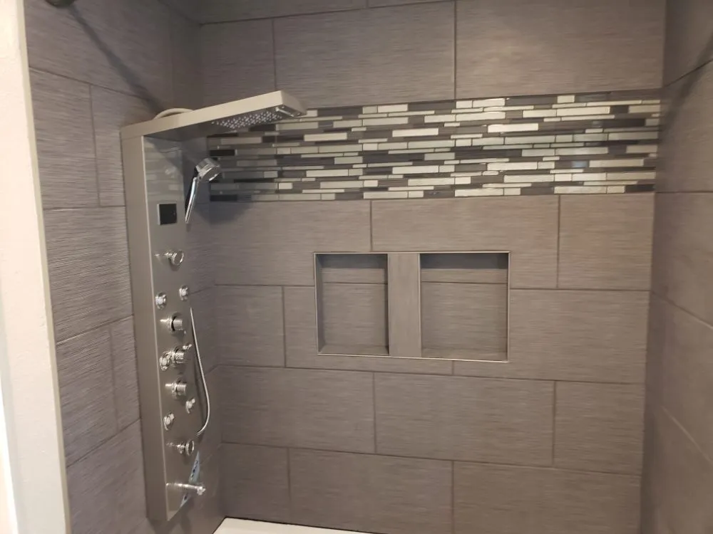 Slide of Renew Construction