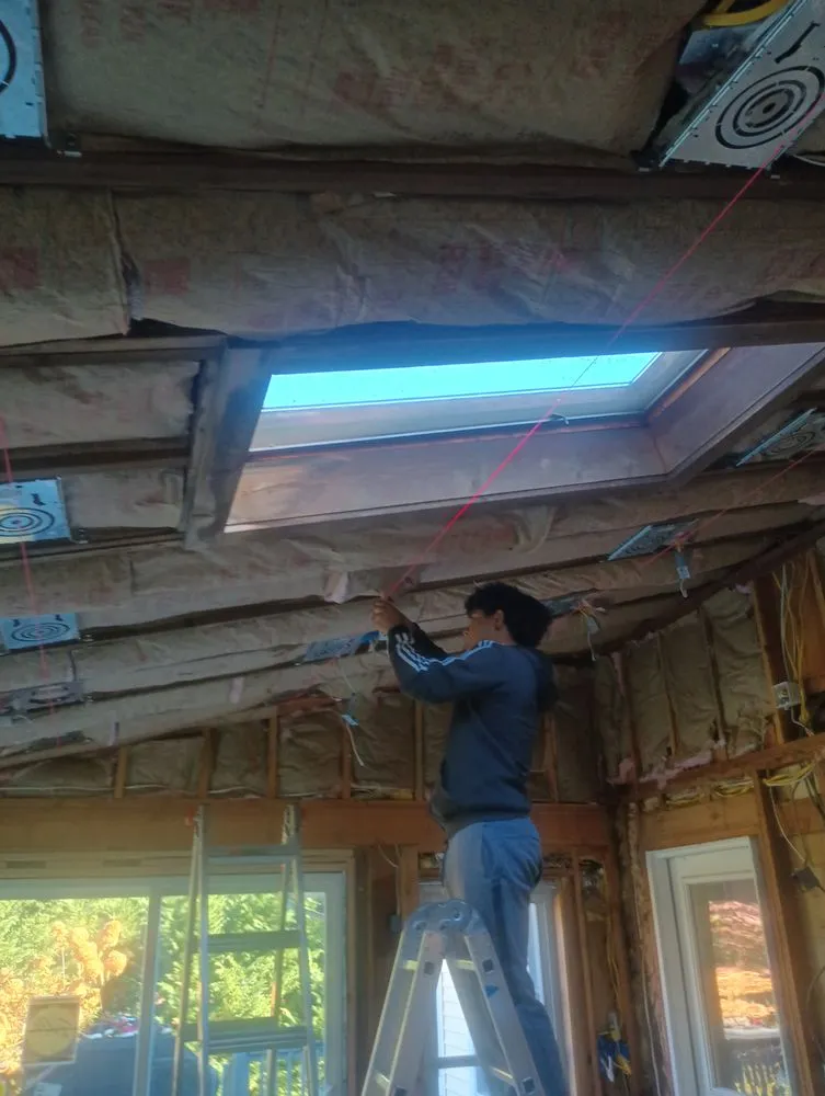 Top-rated roof repair experts serving Nuevo Brunswick, NJ - Renew Design and Construction