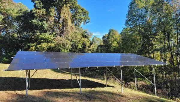 Renew Solar Solutions Logo