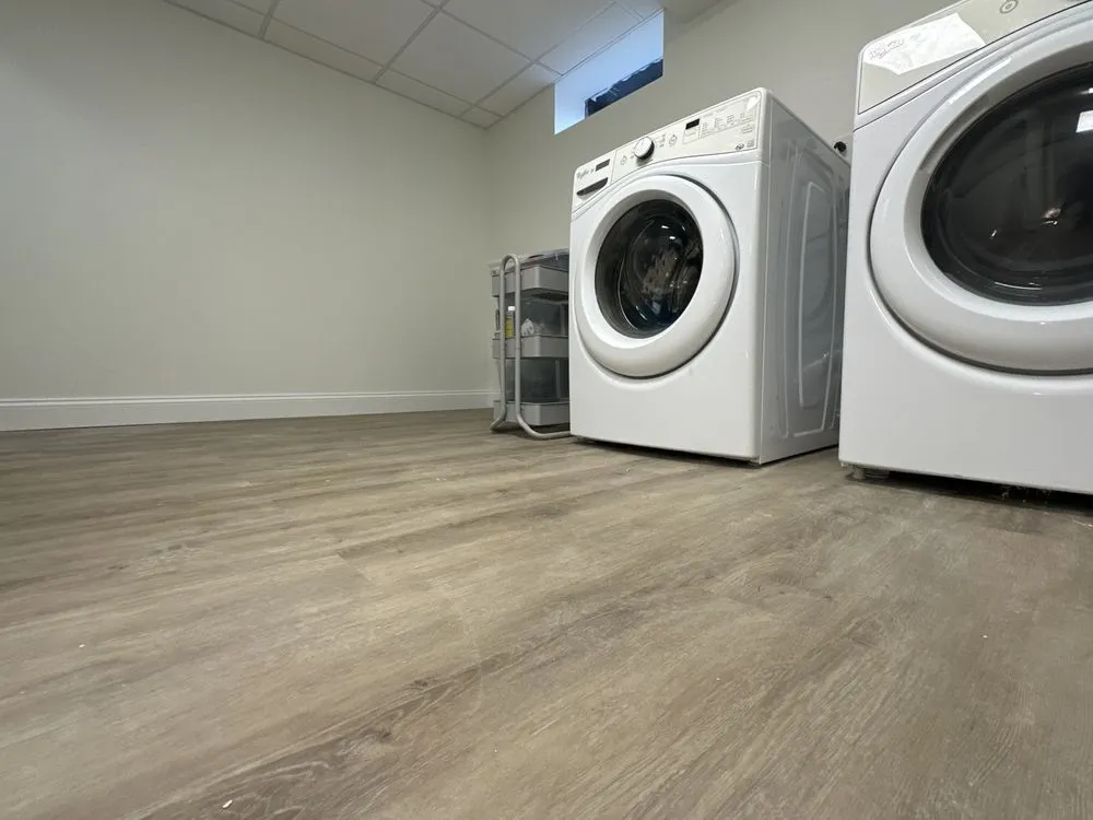 Slide of Renomax Contracting