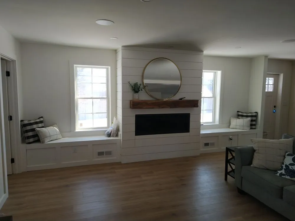 Slide of Renos By Reedy