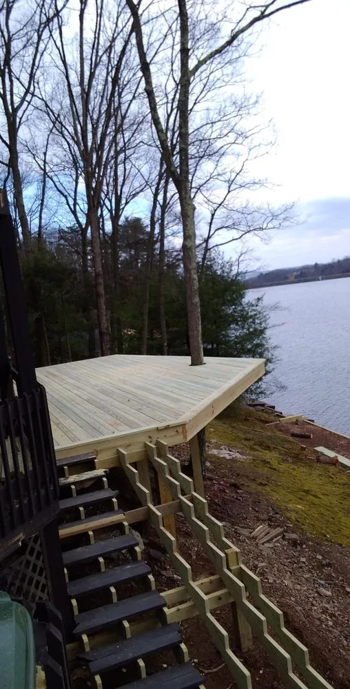 Slide of Renos By Reedy