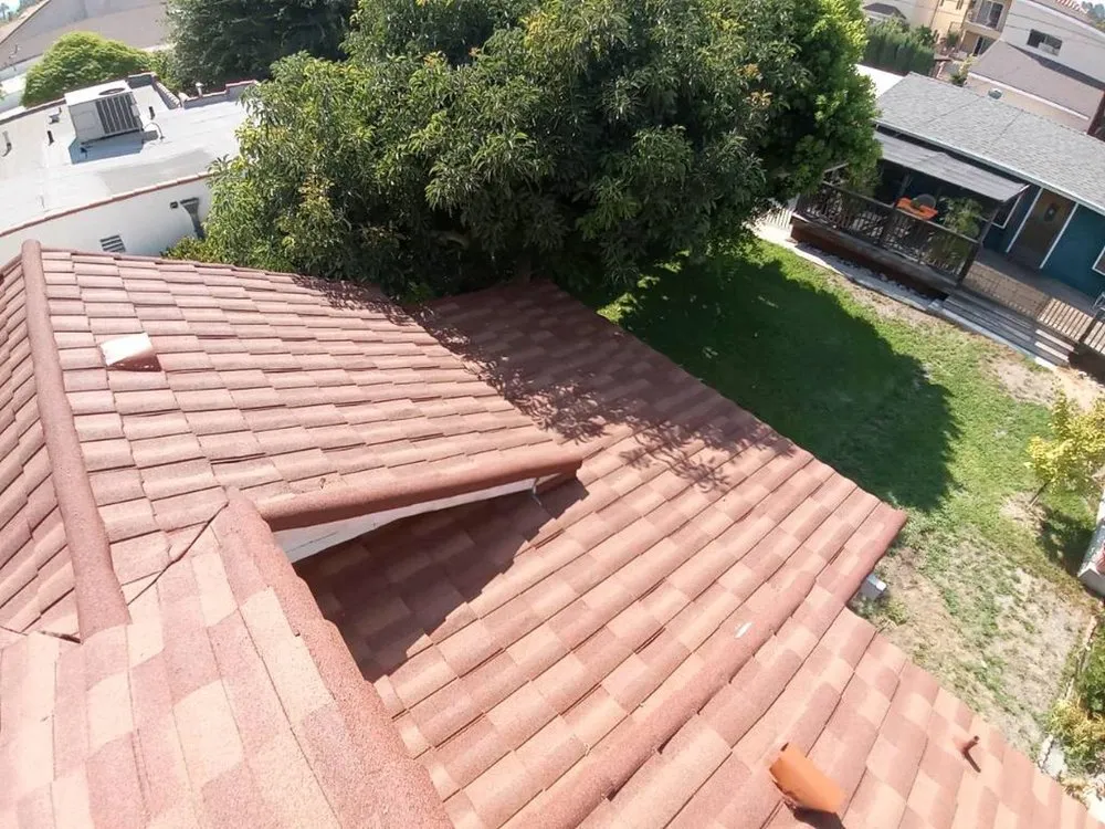 Emergency residential roofing service in Sylmar, CA - Reno's Roofing