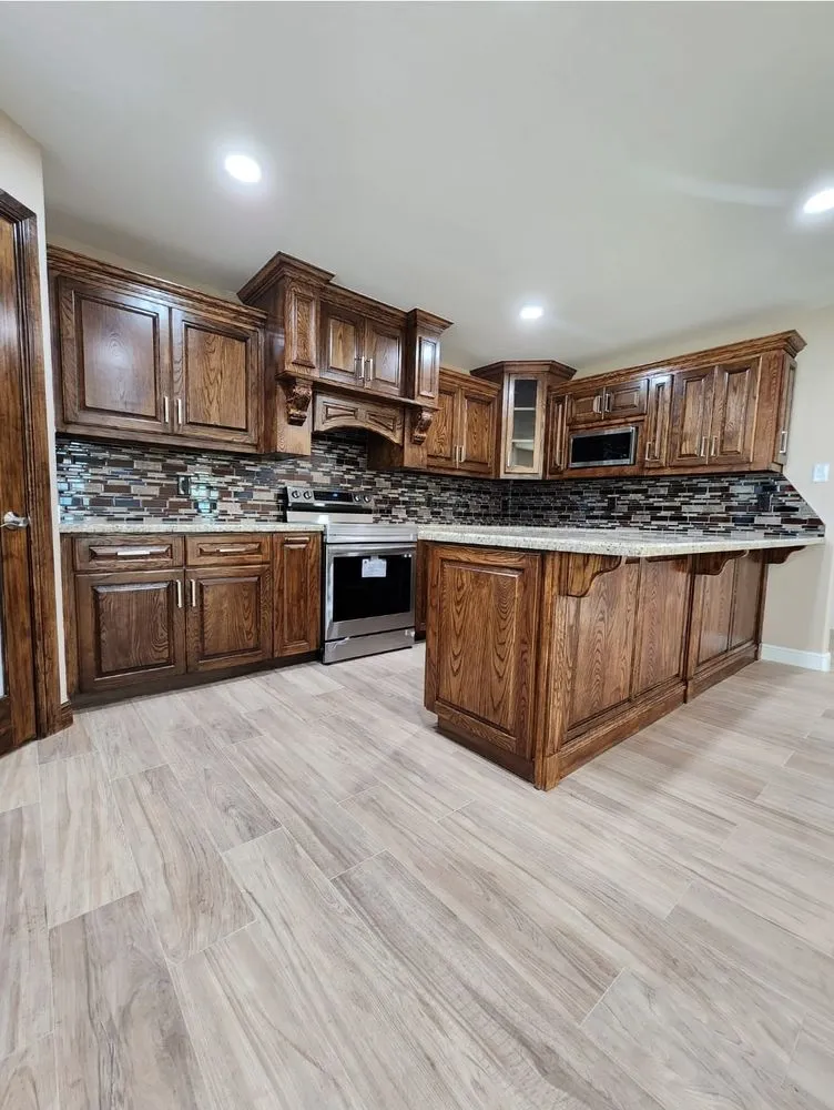 Slide of Renova Construction