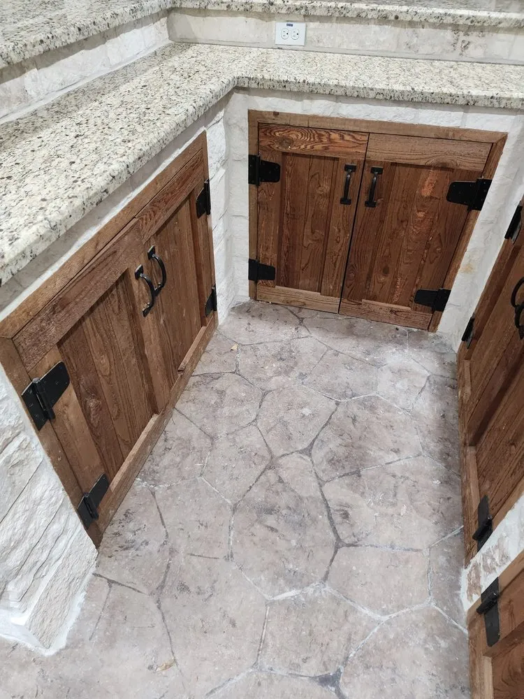 Slide of Renova Construction