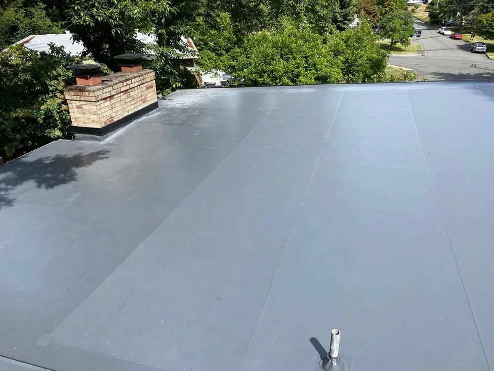 Slide of Renovate Builders