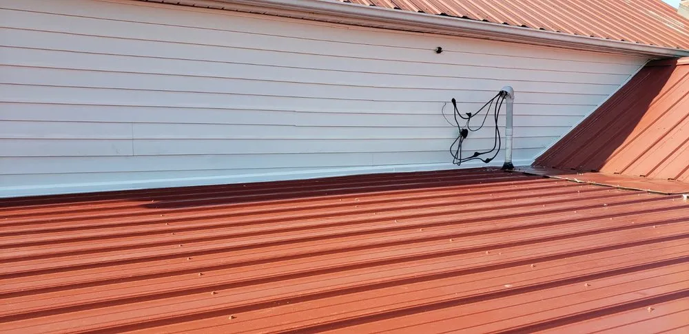 Expert shingle roofing service near you across St Louis, MO - Renovate Rite
