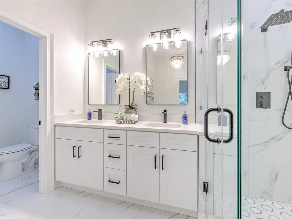 Slide of Renovation Pros of Tampa Bay