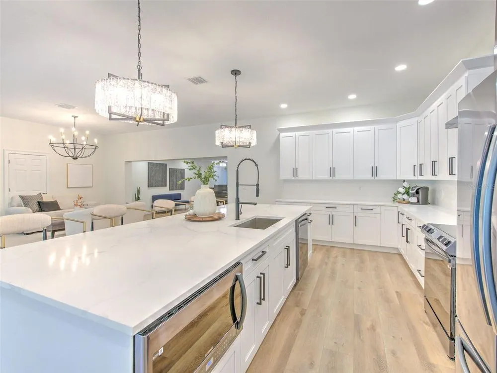 Slide of Renovation Pros of Tampa Bay