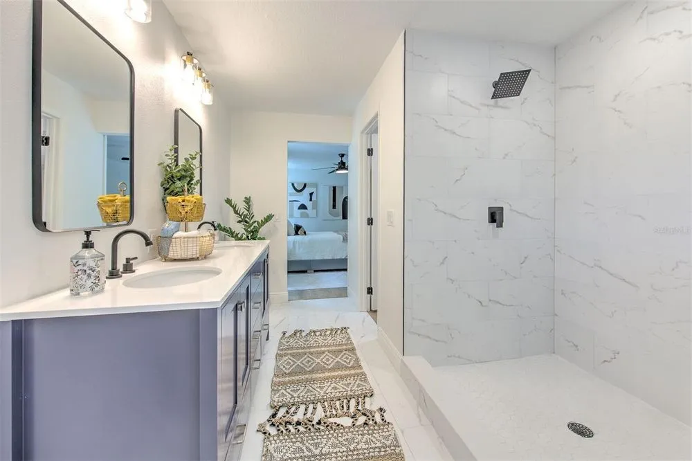 Slide of Renovation Pros of Tampa Bay