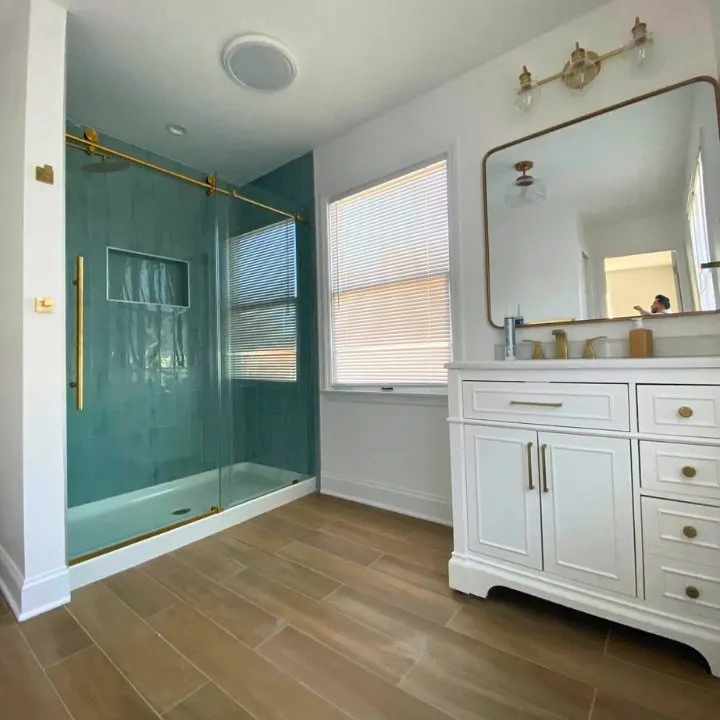 Slide of Renovations By Cesar