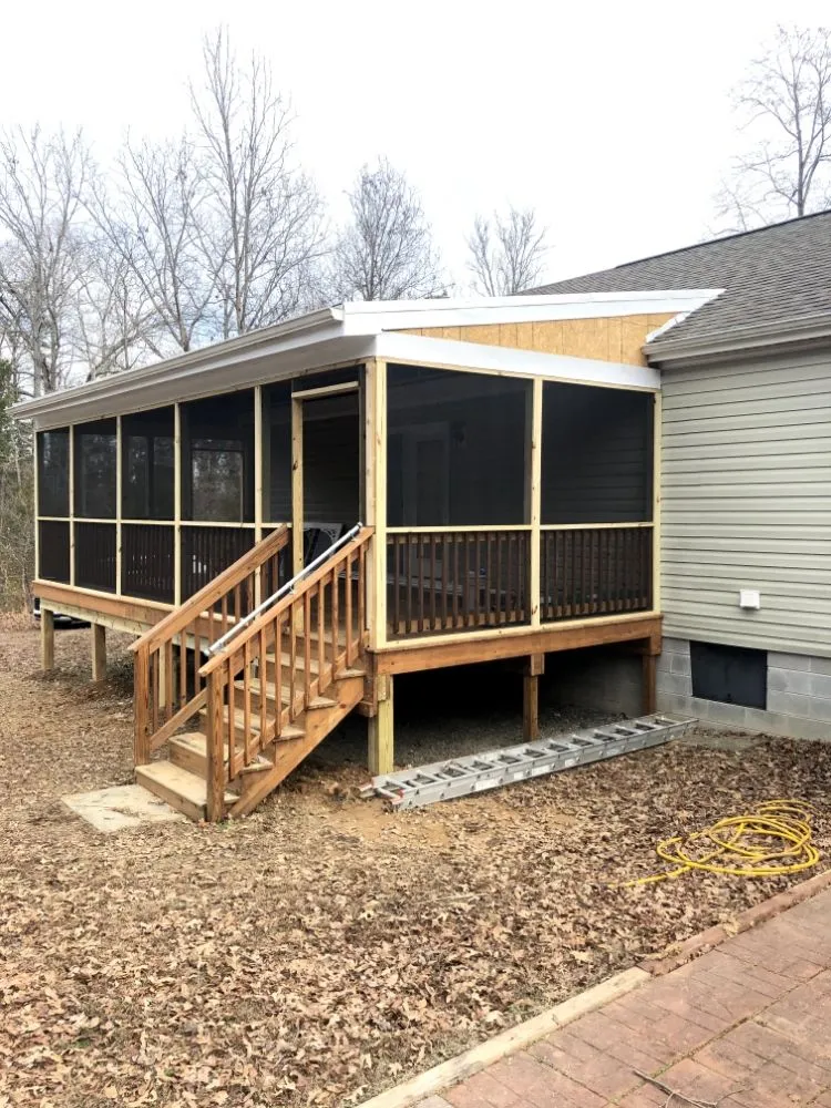 Licensed roof leak repair experts serving Locust Grove, VA - Renowise