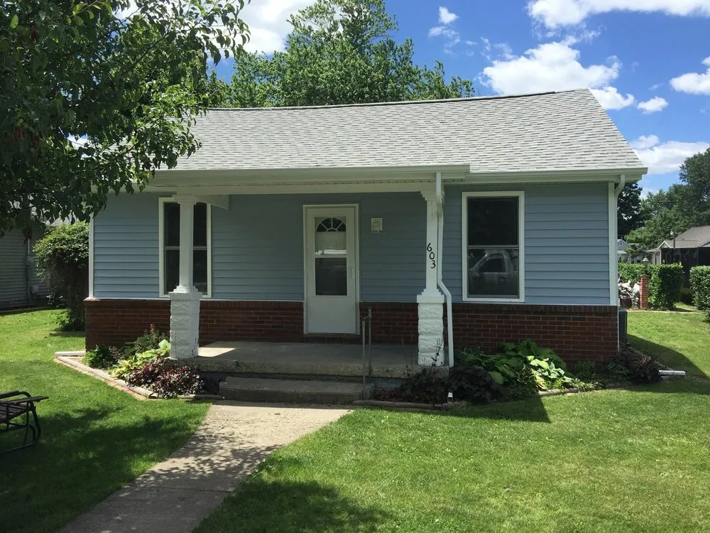 Slide of Repair Masters Construction