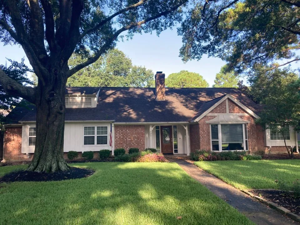 Slide of Republic Roof Systems