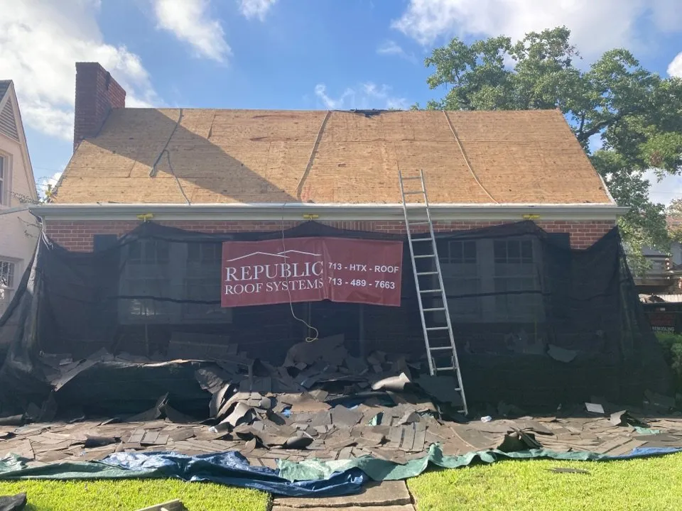 Slide of Republic Roof Systems