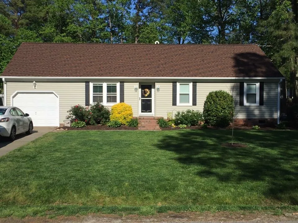 Slide of ResCom Services