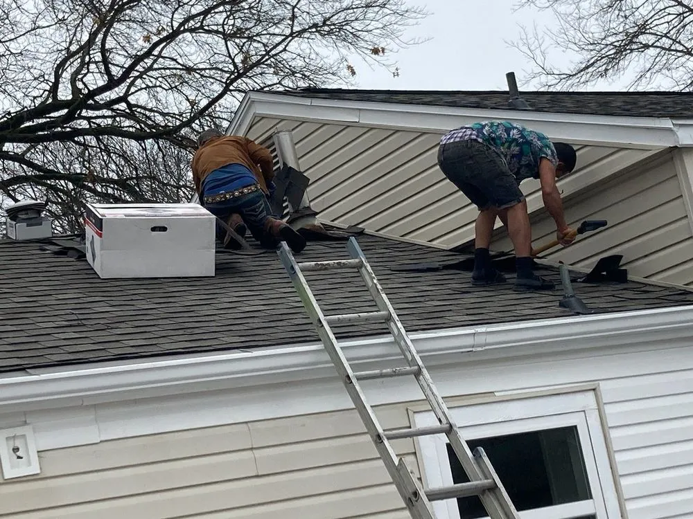 Trusted flat roof repair after storm damage across Lee's Summit, MO - Rescue 1 Construction
