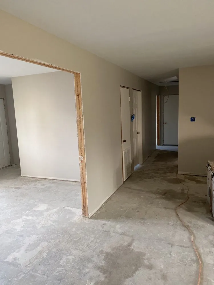 Local roof leak repair experts serving Lee's Summit, MO - Rescue 1 Construction