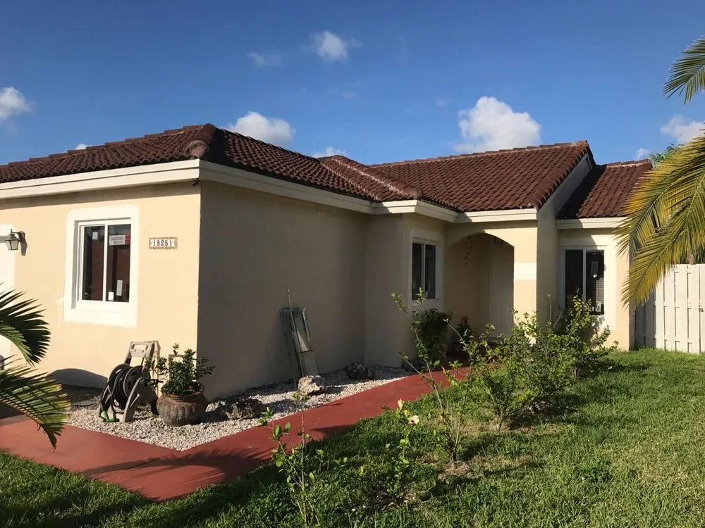 Slide of ResiCom USA