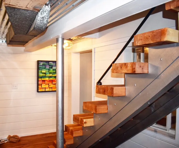 Slide of Residential and Commercial Renovations