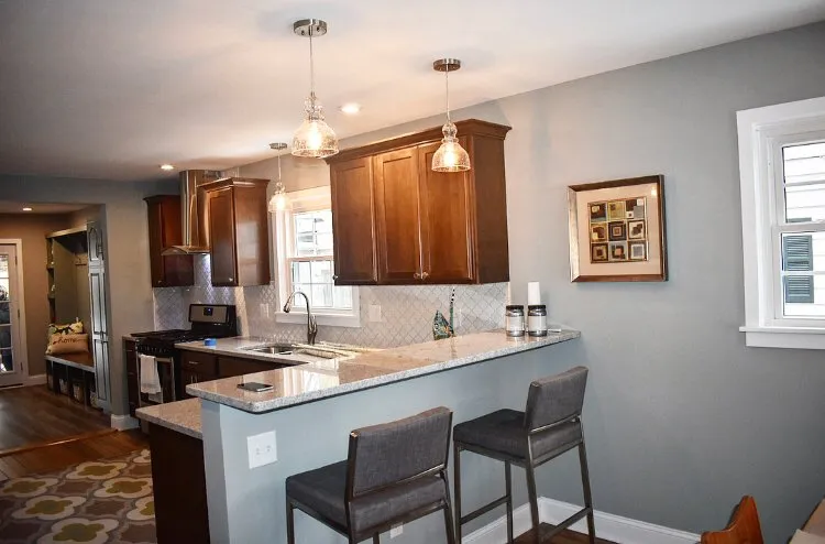 Slide of Residential and Commercial Renovations