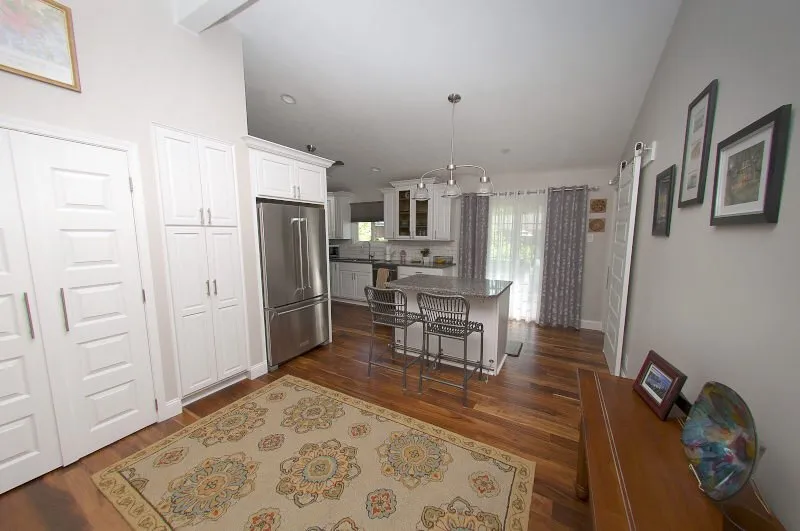 Slide of Residential and Commercial Renovations