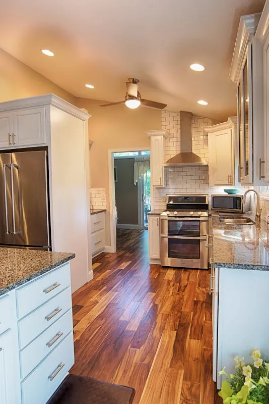 Slide of Residential and Commercial Renovations