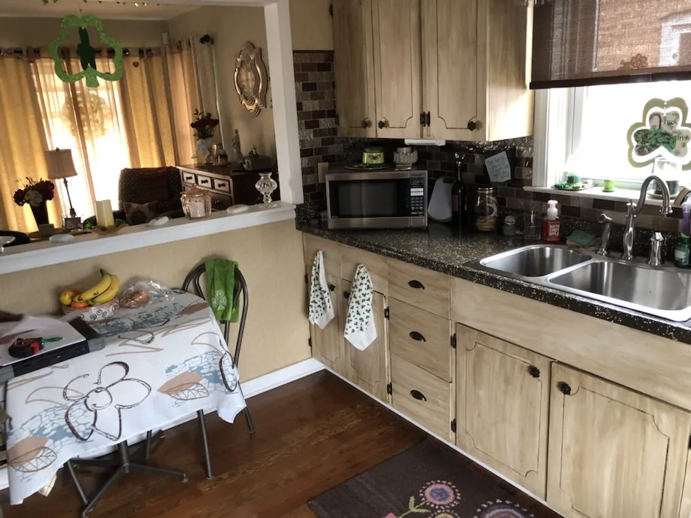 Slide of Resil Home Improvement