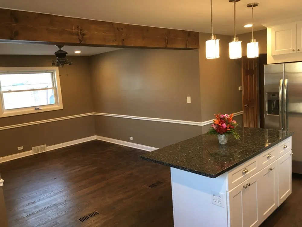 Slide of Resil Home Improvement