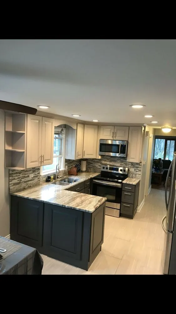 Slide of Resil Home Improvement