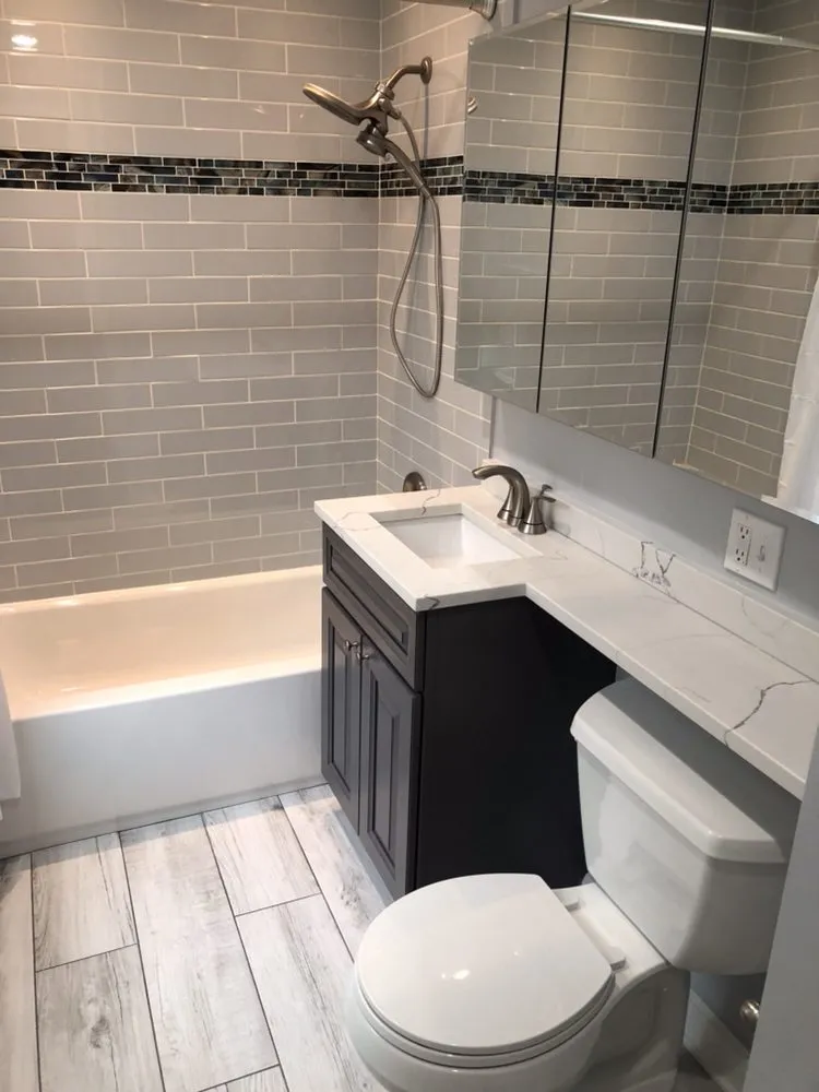 Slide of Resil Home Improvement