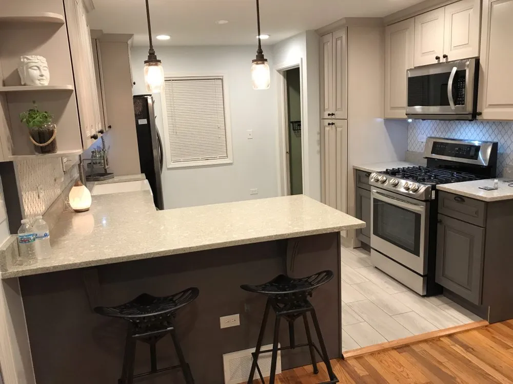 Slide of Resil Home Improvement