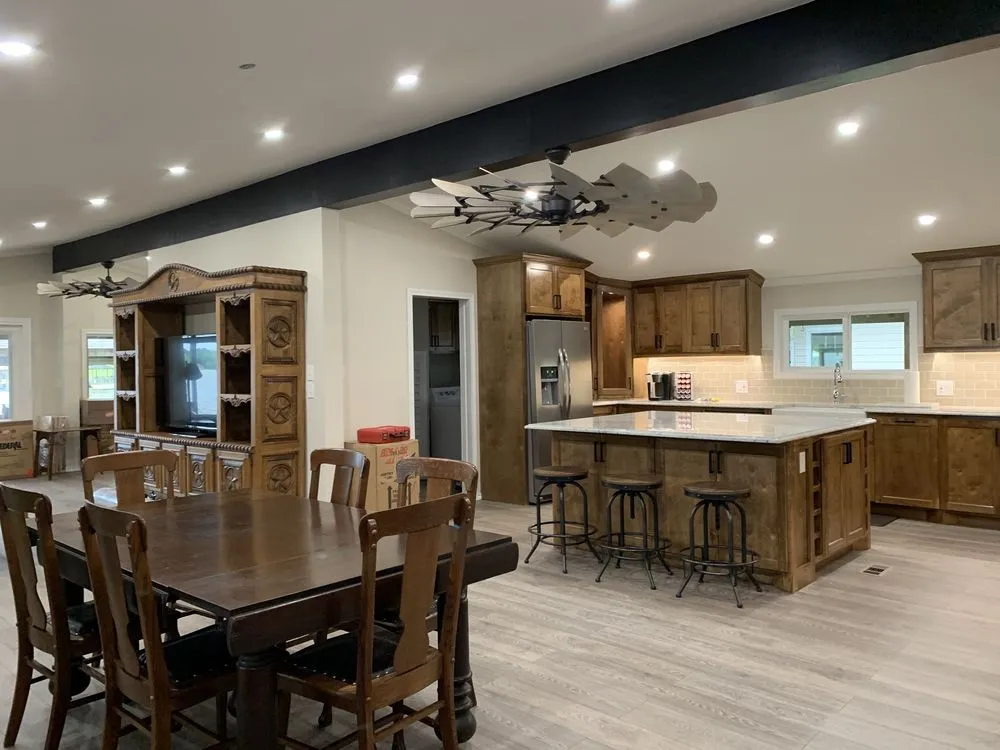 Slide of Retana Remodeling