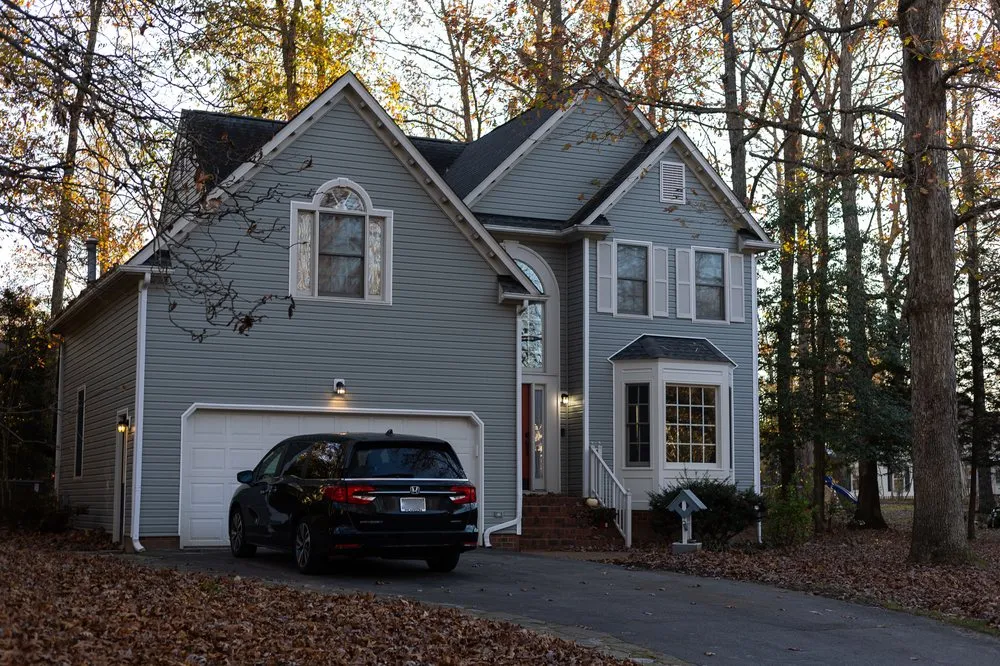 Slide of Retex Roofing & Exteriors