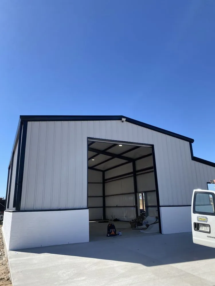 Slide of Retro Construction & Roofing