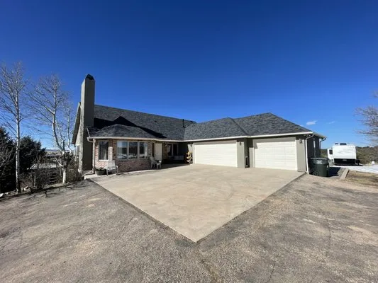 Revival Roofing Logo