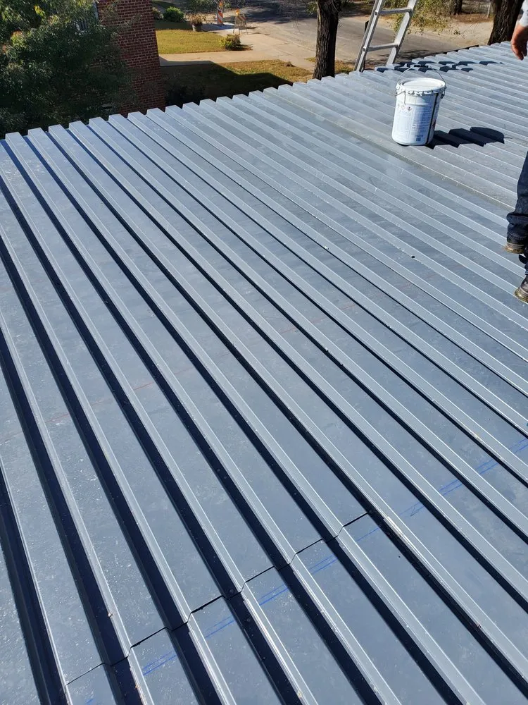 Expert roof repair experts serving St Louis, MO - Revolve Construction