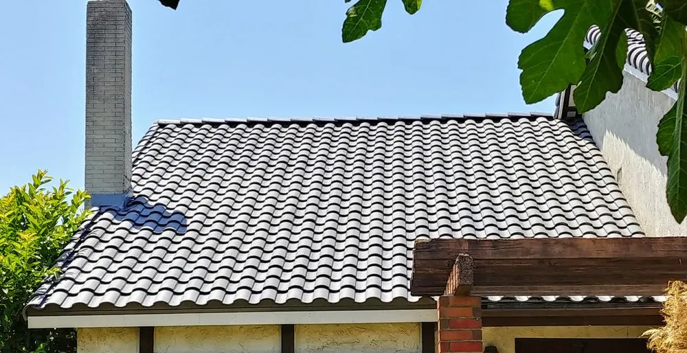 Slide of Rexway Roofing