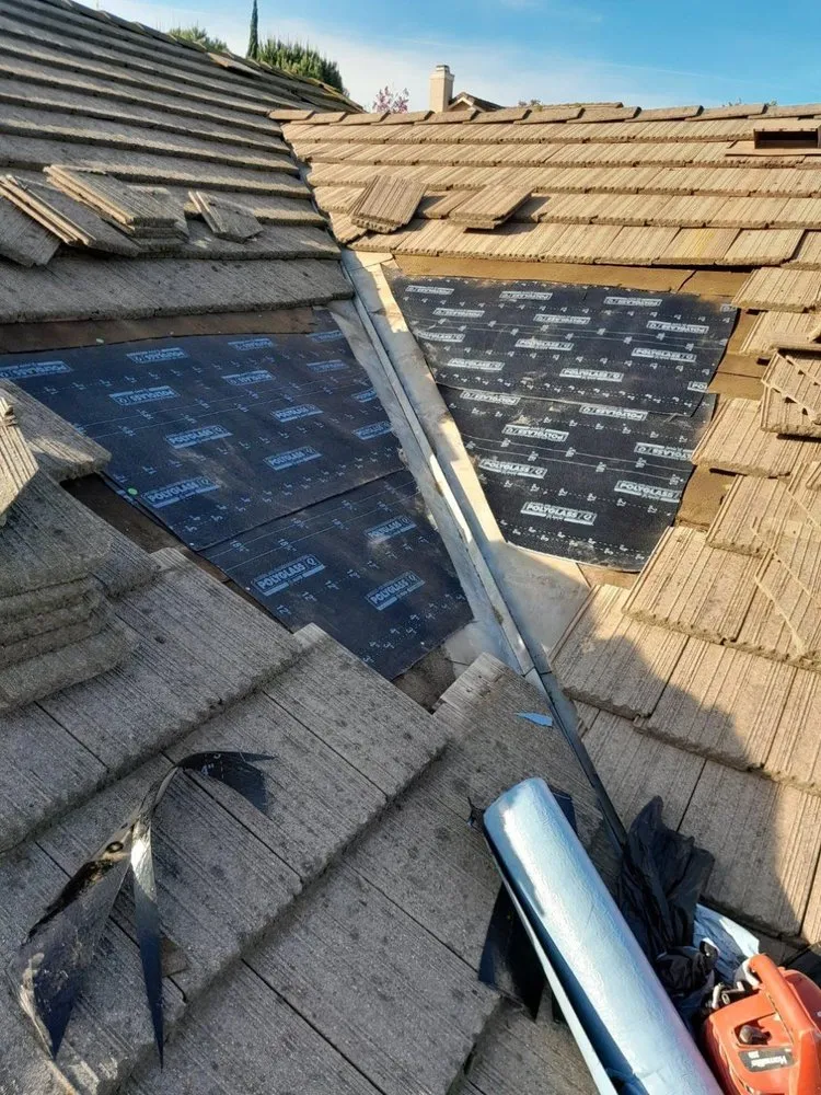 Slide of Rexway Roofing