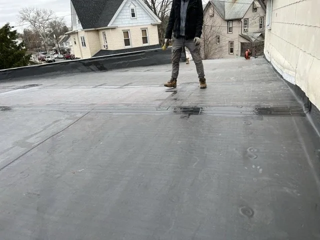 Slide of Rey Contractor