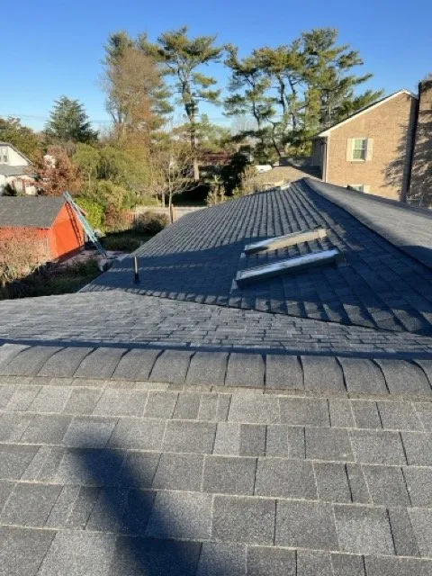 Slide of Rey Contractor