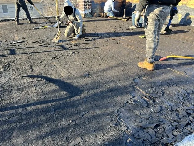 Slide of Rey Contractor