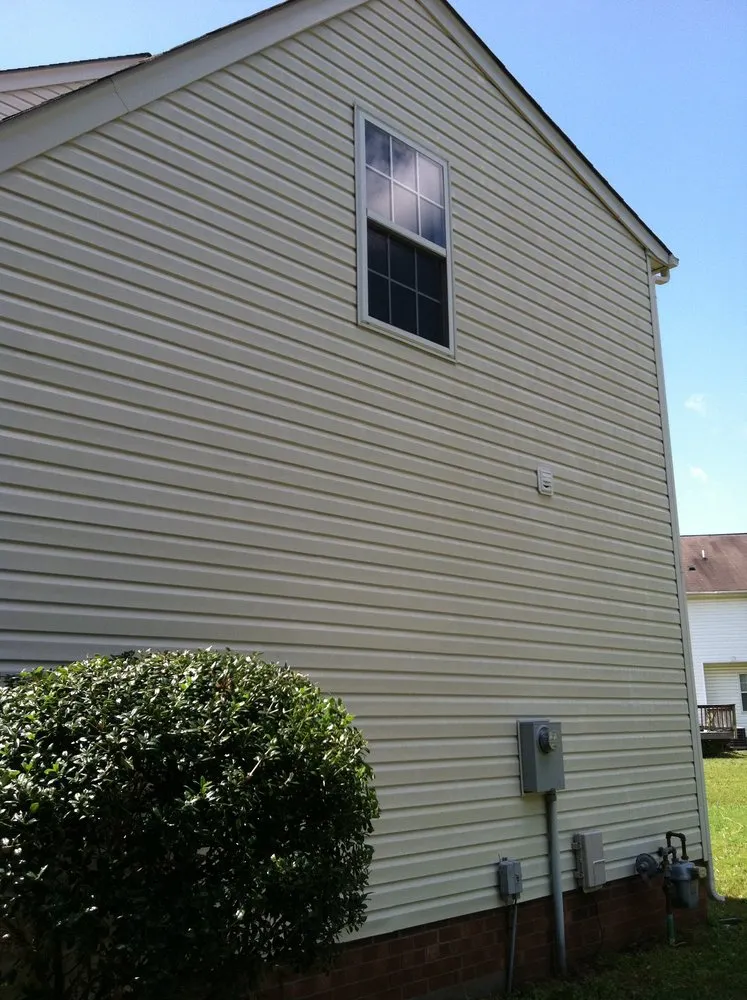 Slide of Reyco Pressure Washing & Sealing