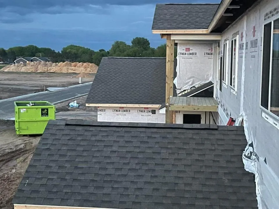 Slide of Reyes & Alvarado Roofing