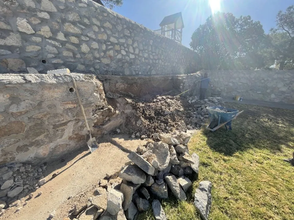 Slide of Reyes Concrete